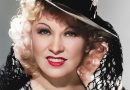 “Mae West Shocks Fans with Her Youthful Looks in Old Age”